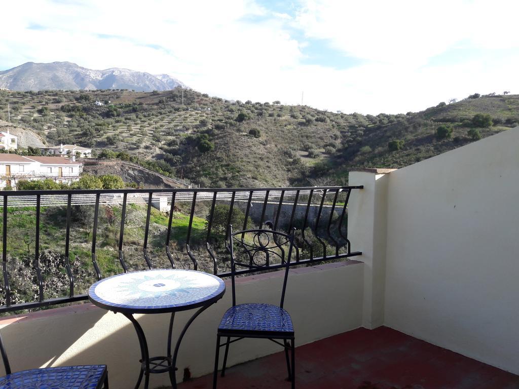 Apartamentos Vista La Maroma Viñuela Dış mekan fotoğraf