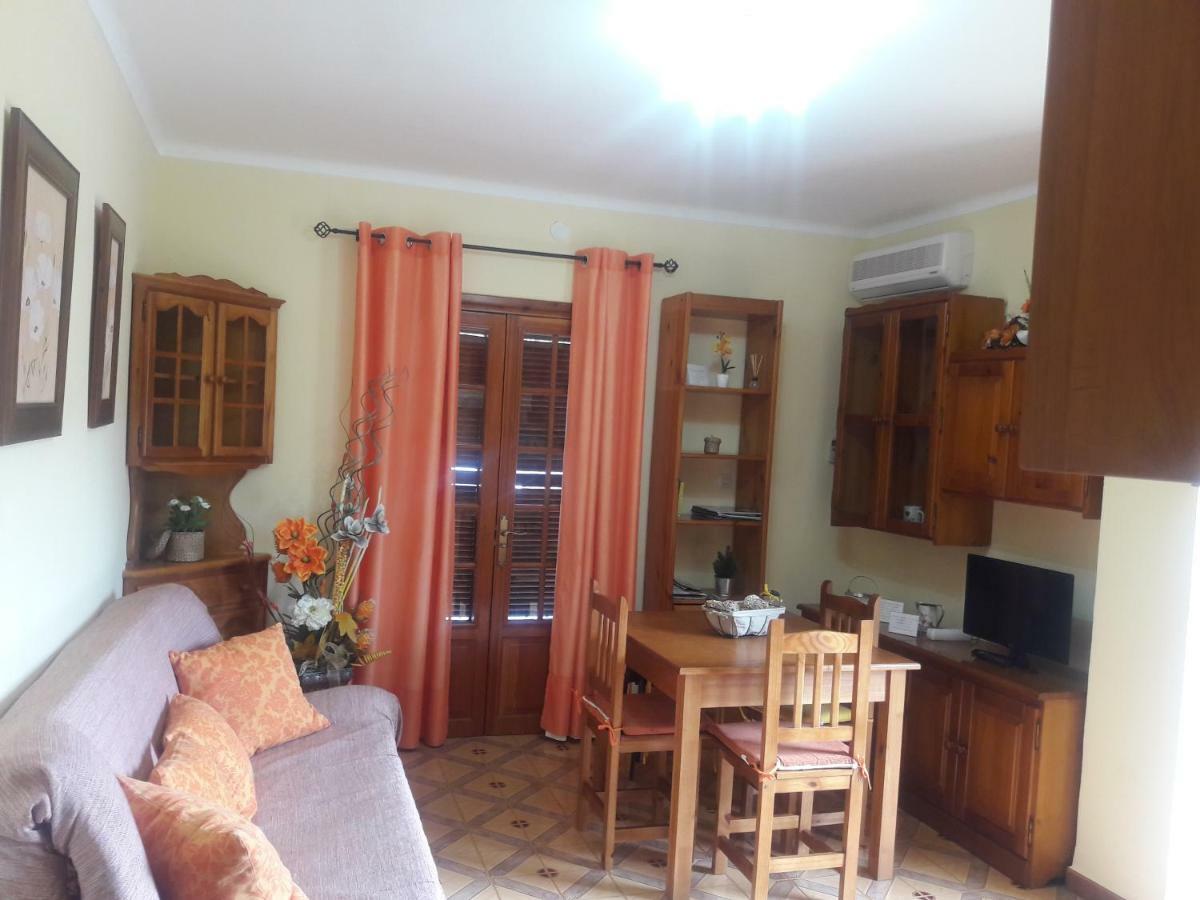 Apartamentos Vista La Maroma Viñuela Dış mekan fotoğraf